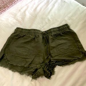Express medium green shorts